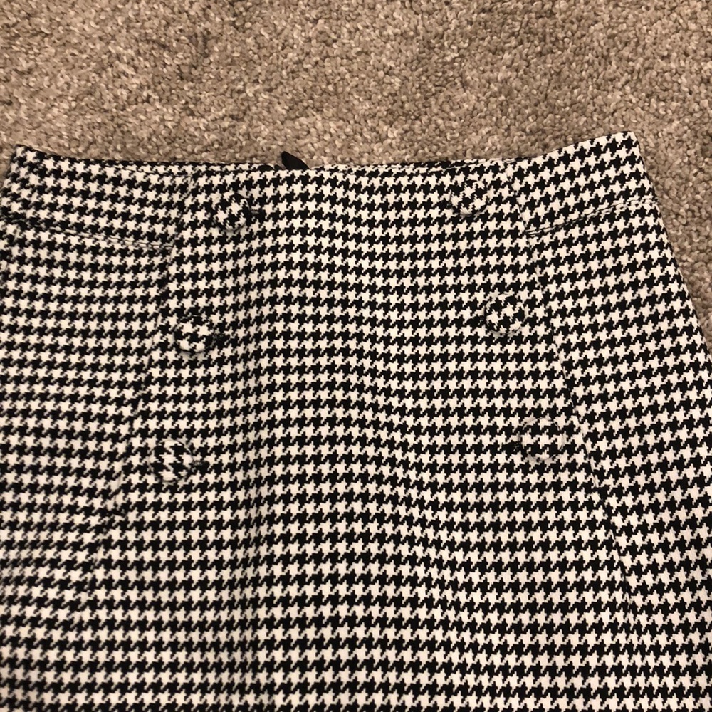 Skirt - Picture 3 of 3